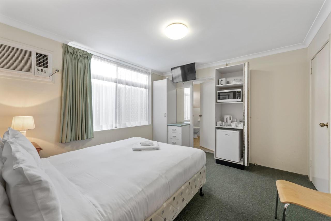 Paramount Motel Brisbane Exterior photo