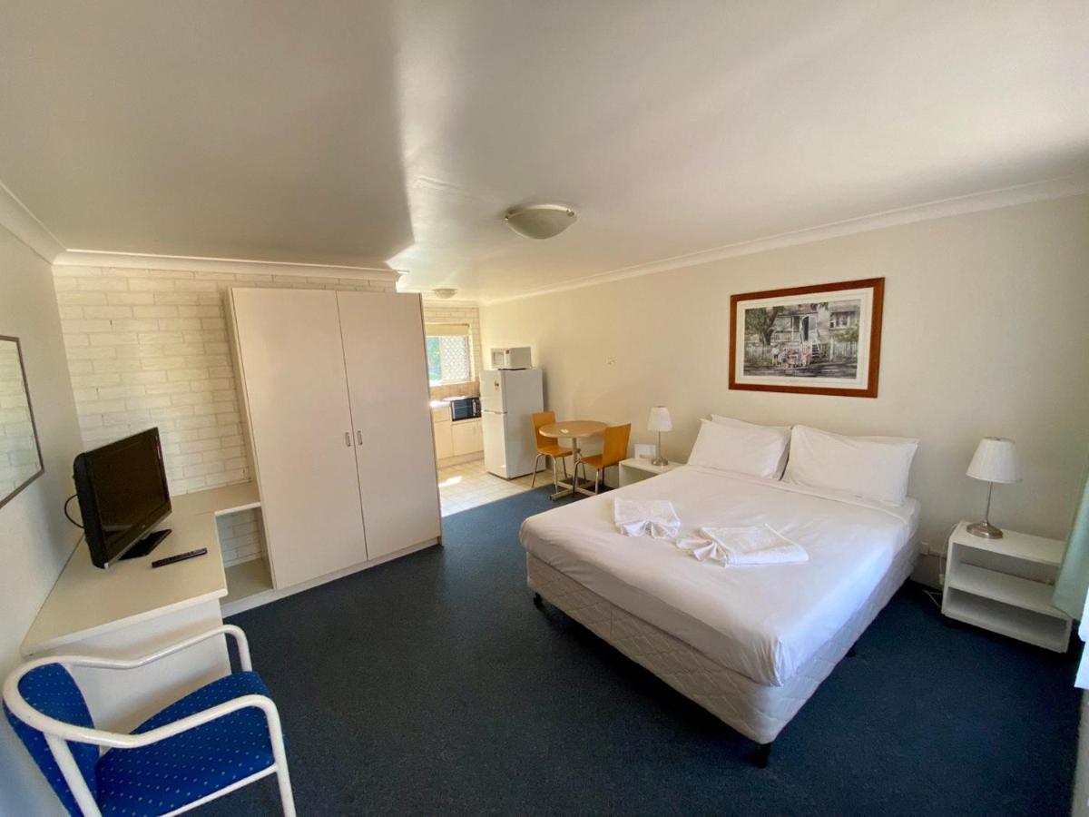 Paramount Motel Brisbane Exterior photo